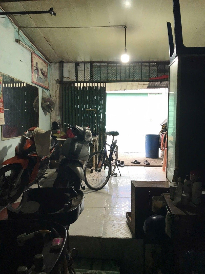 Nhà Giá Rẻ - Hẻm Xe Tải, 20M Ra Mặt Tiền, Ngay Huỳnh Thị Hai & Lâm Thị Hố, Sát Chợ Hạt Điều