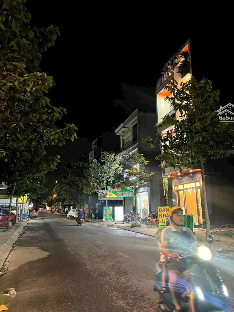 Nhà Hoàn Công Mặt Tiền Kinh Doanh N1 Trục Chính Phú Hồng Thịnh 8, Chỉ Với 5Tỷ 2 Thuơng Lượng