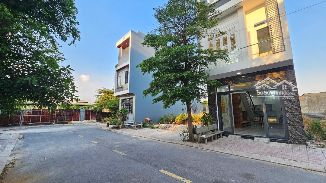 Bán Nhà 1 Trệt 2 Lầu Kdc Phú Hồng Khang, P. Bình Chuẩn, Tp Thuận An