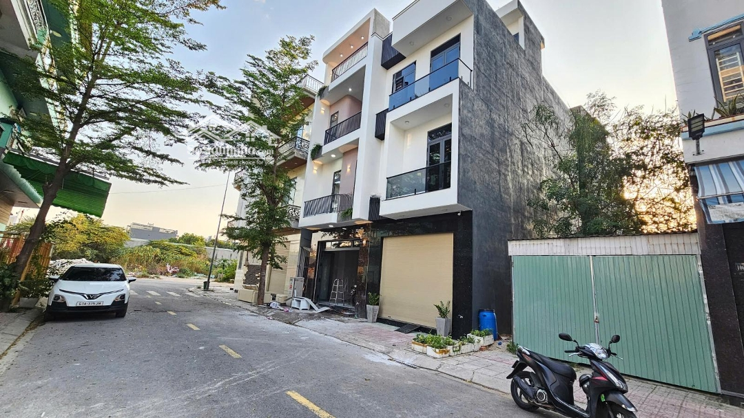 Bán Nhà 1 Trệt 2 Lầu Kdc Phú Hồng Khang, P. Bình Chuẩn, Tp Thuận An