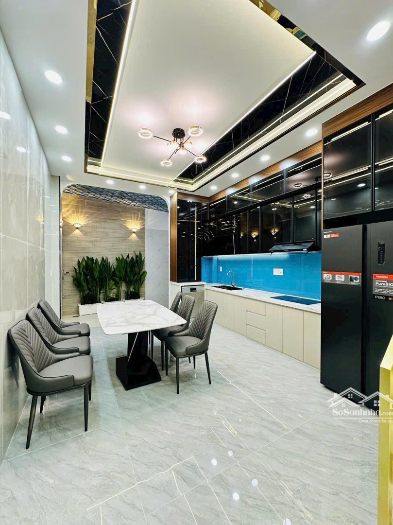 Bán Nhà Riêng Siêu Hot Tại Hà Huy Giáp, 5,67 Tỷ, 72M2, 3 Phòng Ngủ 4Wc