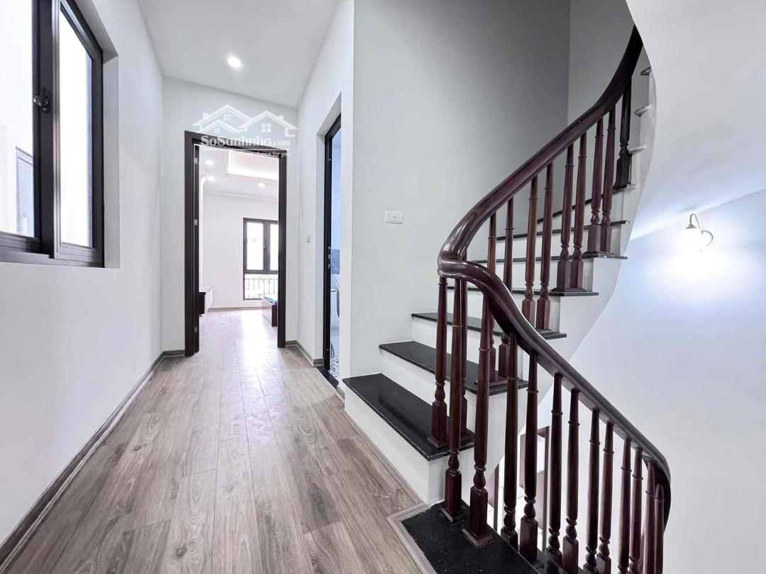 Bán Nhà Văn Hội Bắc Từ Liêm ,40M2 5 Tầng,Nhà Mới, Ngõ Thoáng, Gần Phố