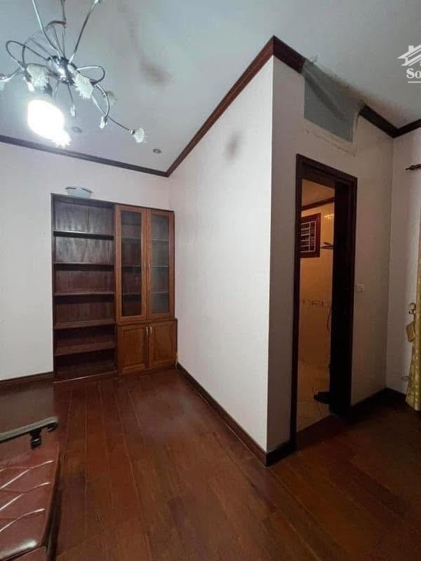 Liền Kề Nguyễn Khánh Toàn , Cầu Giấy.diện Tích92 M2 X 4 Tầng, 2 Mặt Tiền Rộng 5,2 M. Sổ Đỏ Đẹp- 33,2 Tỷ.