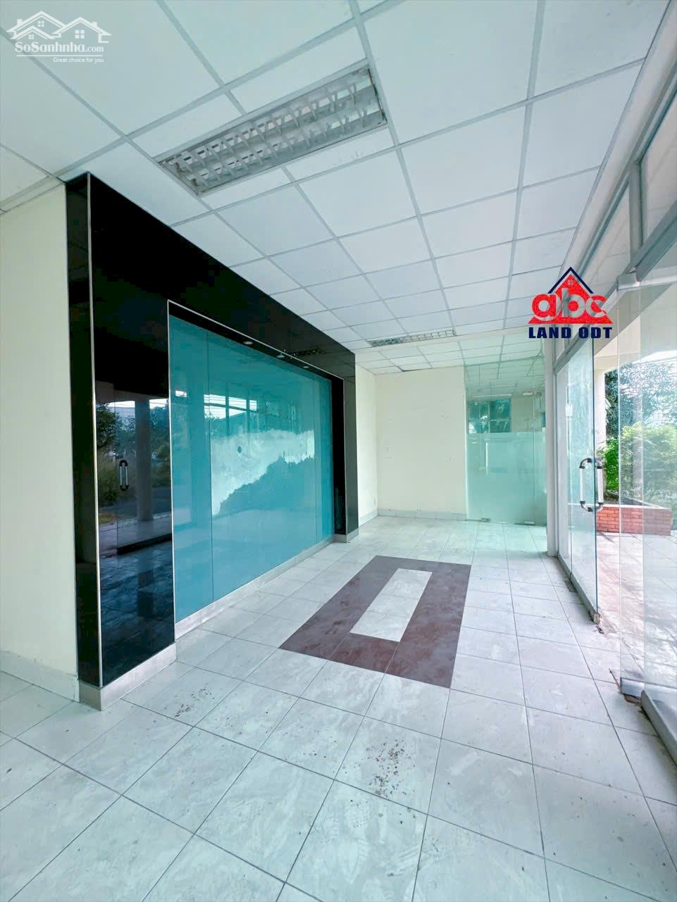 Bán nhà xưởng đóng thuế 1 lần KCN Biên Hòa, Đồng Nai, 5000m2, giá 34 tỷ.