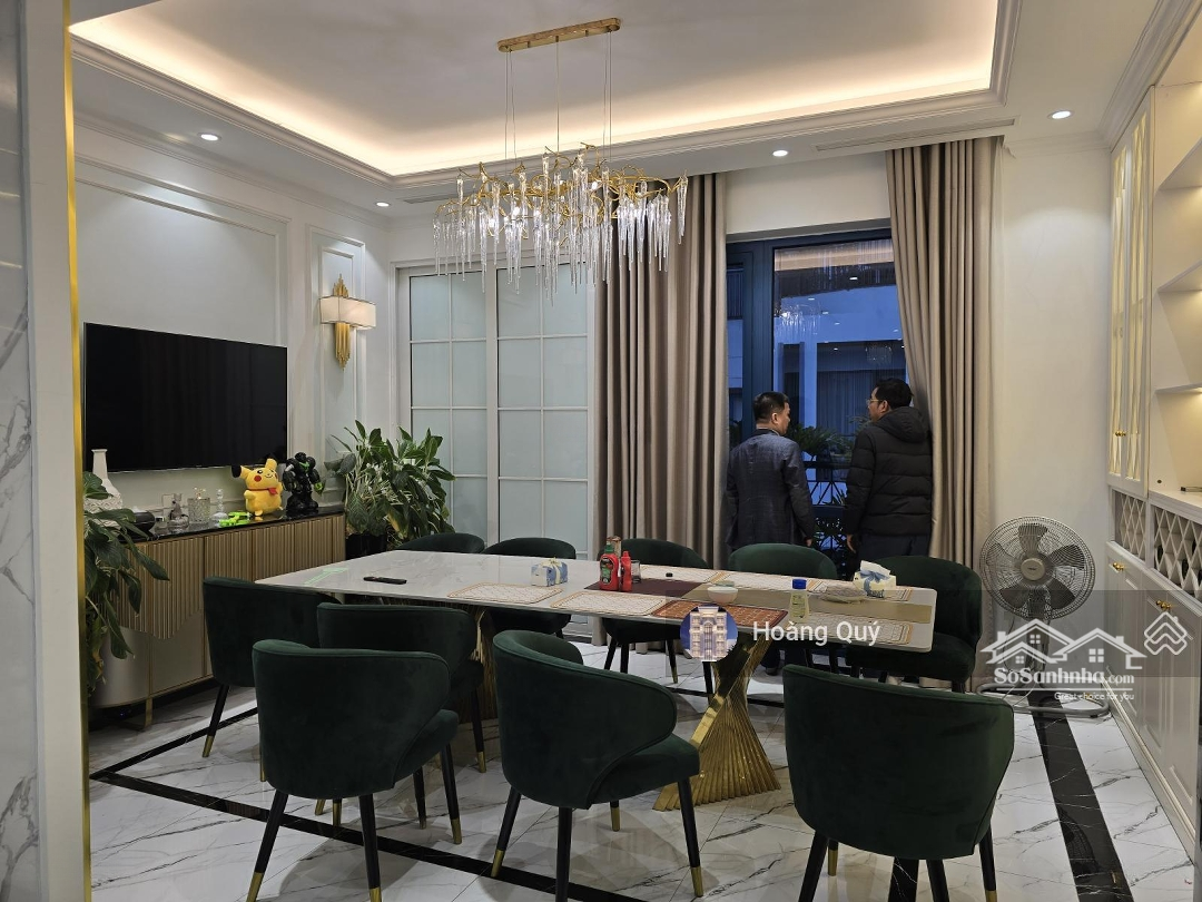Bán Gấp Liền Kề Làng Việt Kiều Châu Âu 79M2*4Tầng View Gần Khuôn Viên Vỉa Hè Kinh Doanh Chỉ 21.5 Tỷ