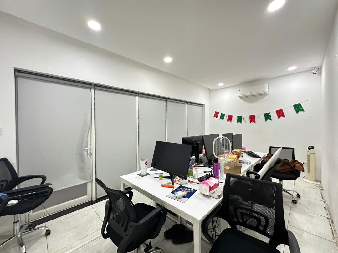 Giỏ Hàng Sàn Văn Phòng Sala Nguyên Tầng Chỉ 27 Triệu
