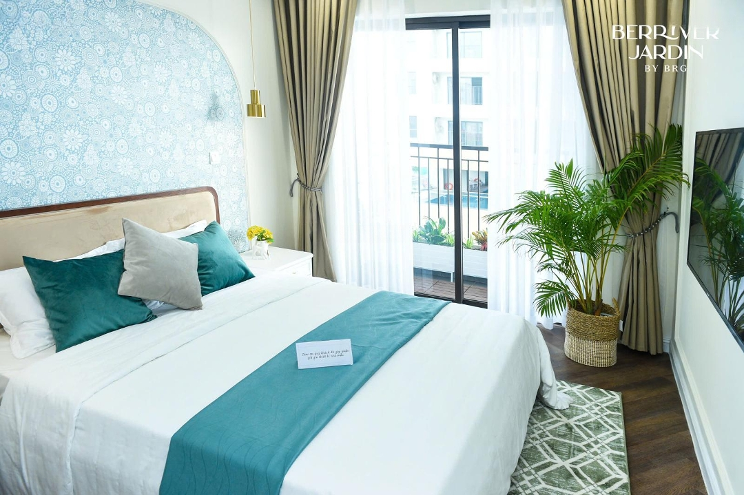 Bán Căn Hô 80 M2 Ban Công Đông Nam Berriver Jardin. Giá Bán 5,75 Tỷ