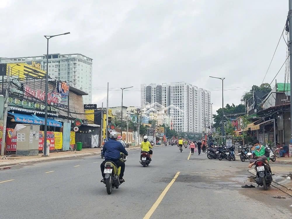 Hiểm! Nhà 9M X23M, Mặt Tiền Tô Hiệu, Tân Phú, Bách Hóa Xanh Đang Thuê, Hđt 60 Triệu, Liên Hệ: 0902047978