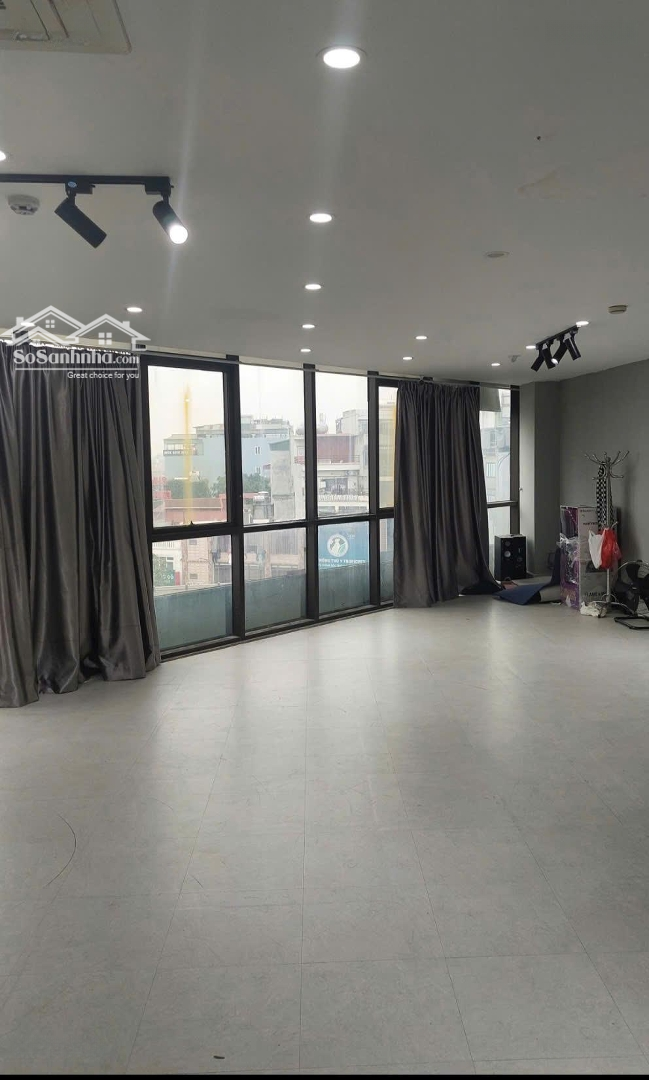 Cho Thuê Văn Phòng Spa, Lớp Học, Studio: 40M 7 Triệu; 60M 10 Triệu; 80M 12 Triệu; 120M 20 Triệu. Phố Nguyễn Trãi