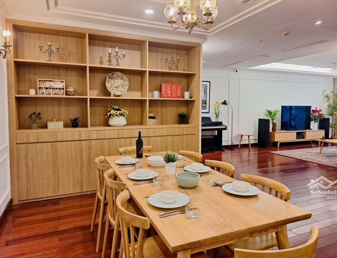 Siêu Phẩm Căn Góc 3 Phòng Ngủrộng 168M2 Tầm View Sân Vườn Bể Bơi Cực Đẹp Ở Mandarin. Giá Tốt Chỉ 93 Tr/M2