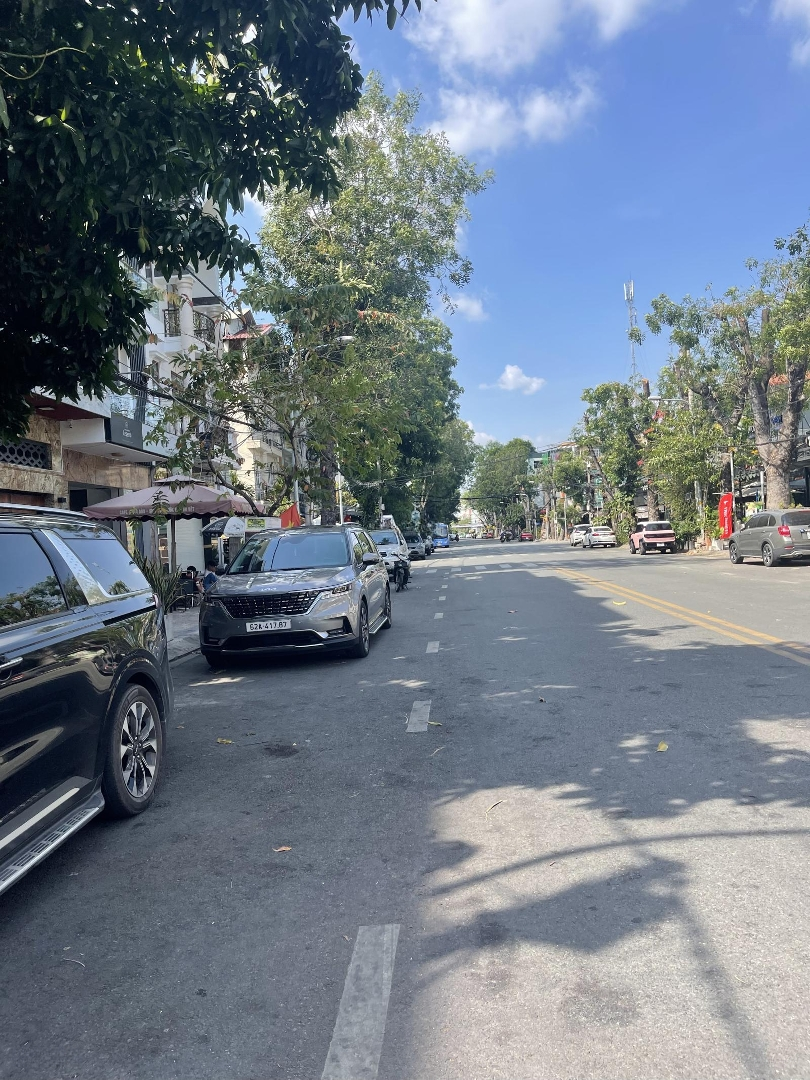 Cho Thuê Nhà Mặt Phố 65, Tân Phong, Quận 7, Tp. Hcm Giá Ưu Đãi 35 Triệu, 150M2 Hot