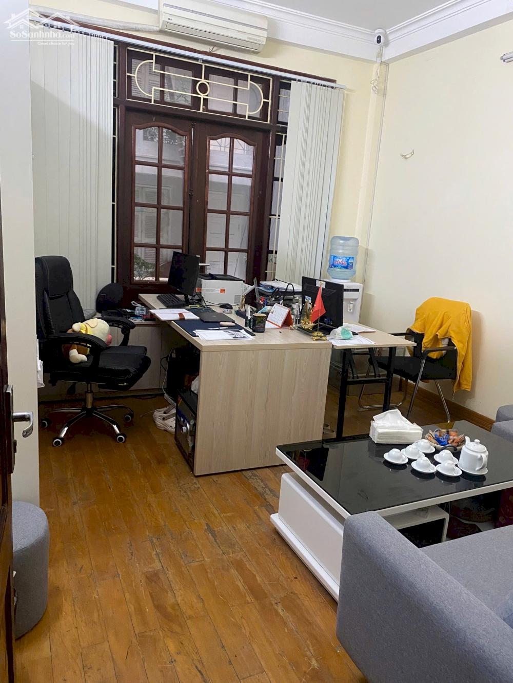 Cho thuê văn phòng tại Đặng Thùy Trâm, Cổ Nhuế 1, Bắc Từ Liêm, HN