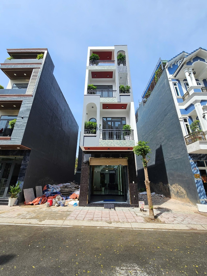 Bán Nhà 1 Trệt 2 Lầu Mẫu Hiện Đại Kdc Phú Hồng Đạt, P.bình Chuẩn, Tp.thuận An
