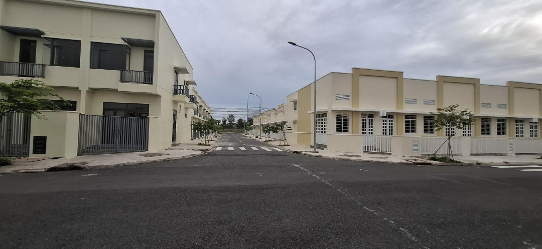 Bán Nhà Tại Khu Công Nghiệp Phước Đông Tây Ninh