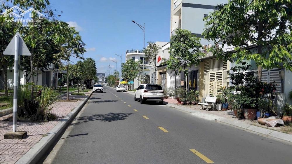 BÁN ĐẤT MẶT TIỀN CÔNG VIÊN ĐÀI TRUYỀN HÌNH PHƯỜNG 3 VĨNH LONG