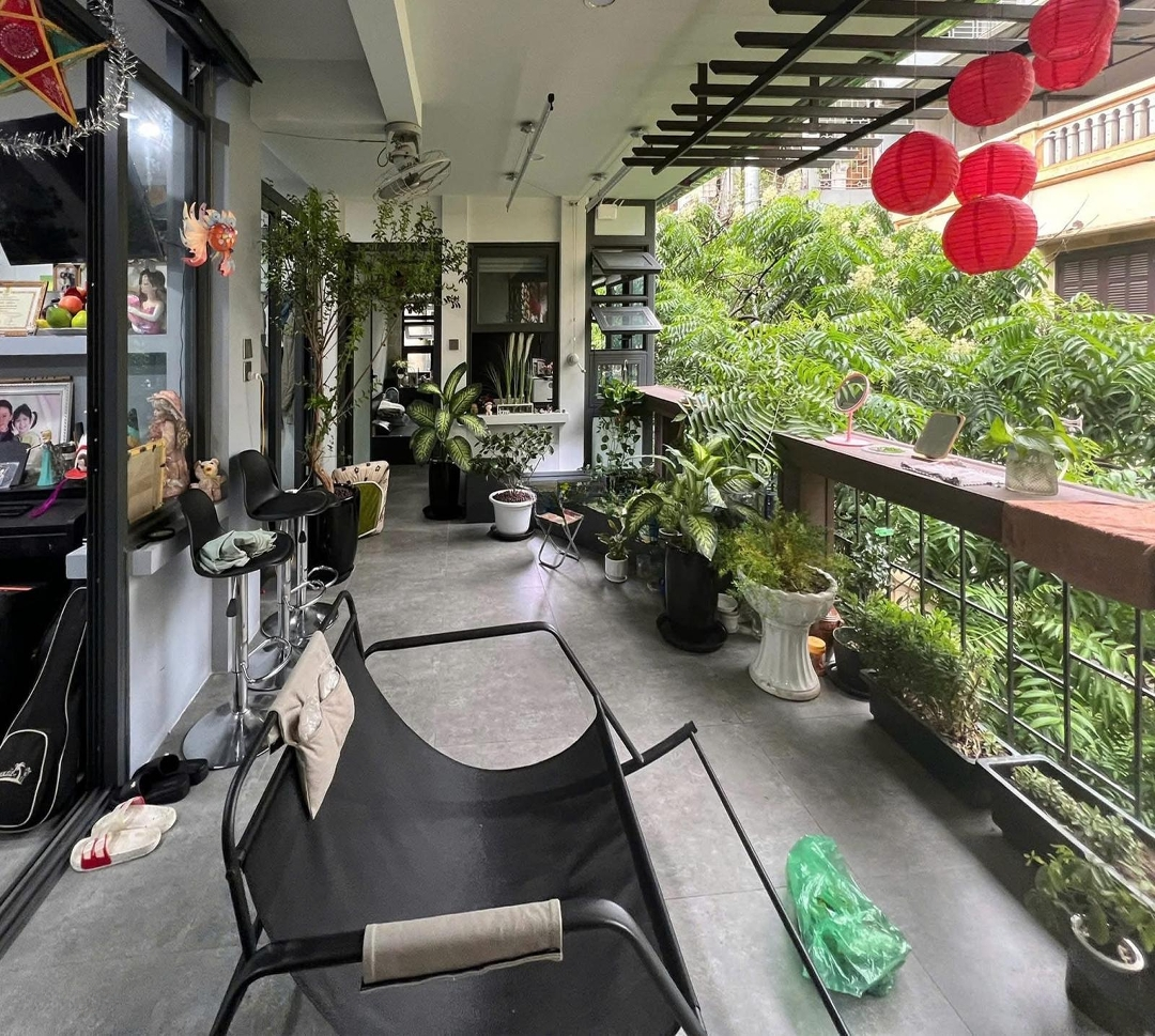 Bán Nhà Tập Thể Tầng 3 Siêu Phẩm 113M2