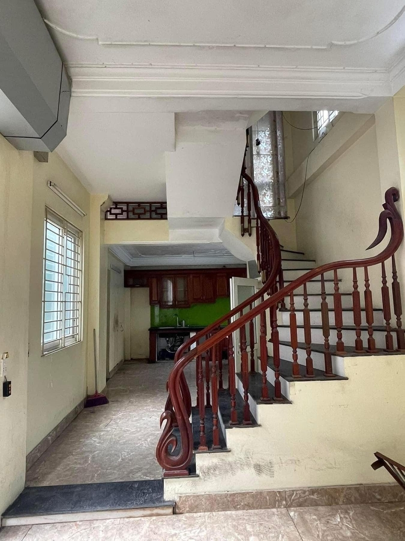 Bán Nhà Ngõ 250 Kim Giang Sau Đại Học Thăng Long 2 Mặt Thoángdiện Tích35M2 X 4 Tầngmặt Tiền9M. Gía 5.45 Tỷ