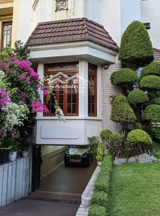 Bán Biệt Thự Ngay Góc Lý Chính Thắng - Trương Định, P.võ Thị Sáu, Quận 3, Diện Tích: 205M2 - 1 Lầu