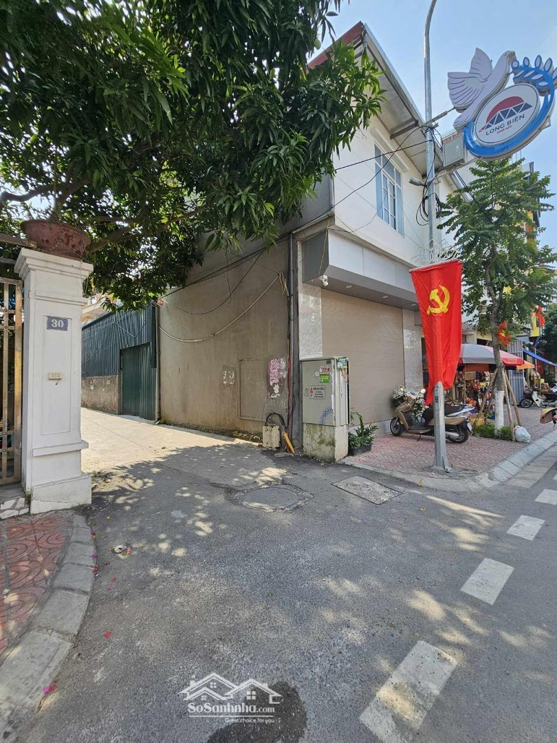 Nhà Việt Hưng-Mt Rộng- Có Ô Chờ Thang Máy- 6 Tầng-3 Ngủ Đủ Công Năng-10M Ra Oto Tránh - Giáp Vinhom