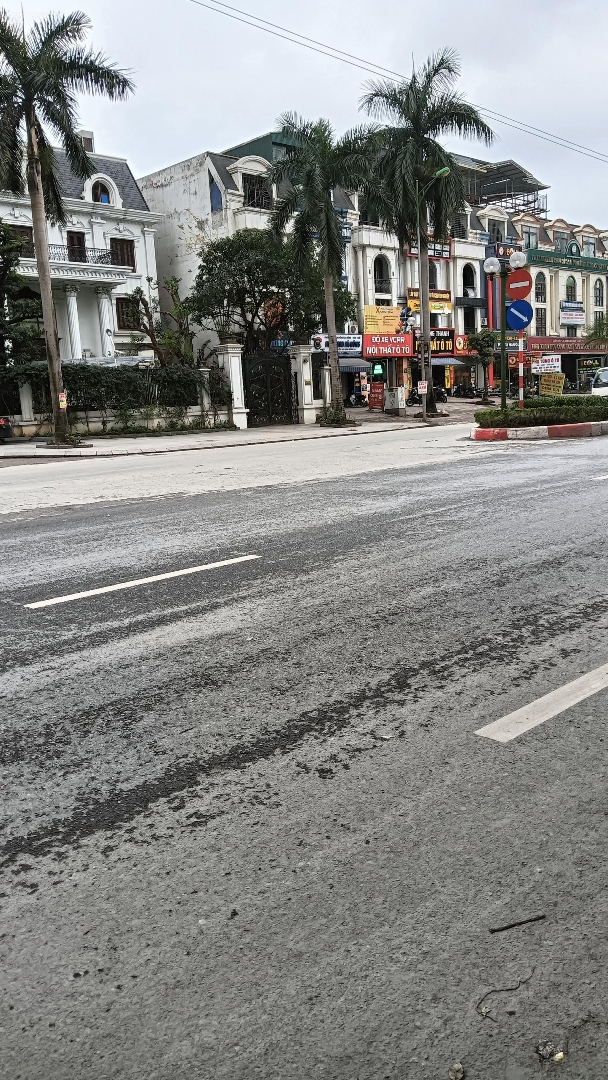 Biệt Thự Kđt Văn Khê, Hà Đông,Diện Tích255 M, 4 Tầng, Giá Bán 42,5 Tỷ, Mặt Tiền Siêu Rộng, Ô Tô Kinh Doanh.