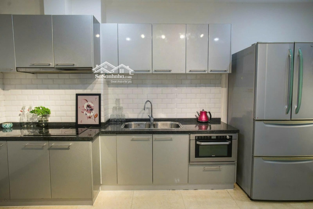 (Chính Chủ) Bán Căn 2 Ngủ 2 Vệ Sinh70M2, Nhà Đẹp, Nội Thất Xịn, Sổ Đỏ Cc. Giá Bán 6,5 Tỷ D''capitale