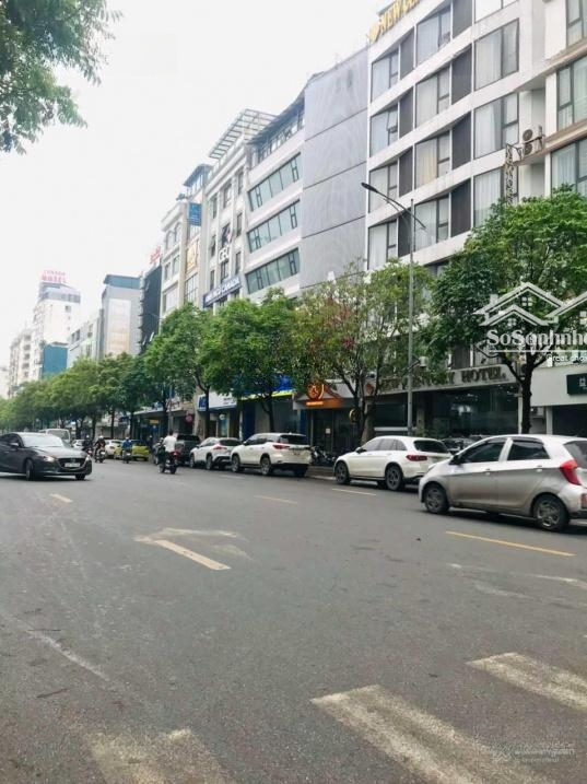 Bán Mặt Phố Khúc Thừa Dụ, Cầu Giấy Lô Góc Cực Thoáng - Phố To Vỉa Hè Rộng Kd Tấp Nậpdiện Tích179M