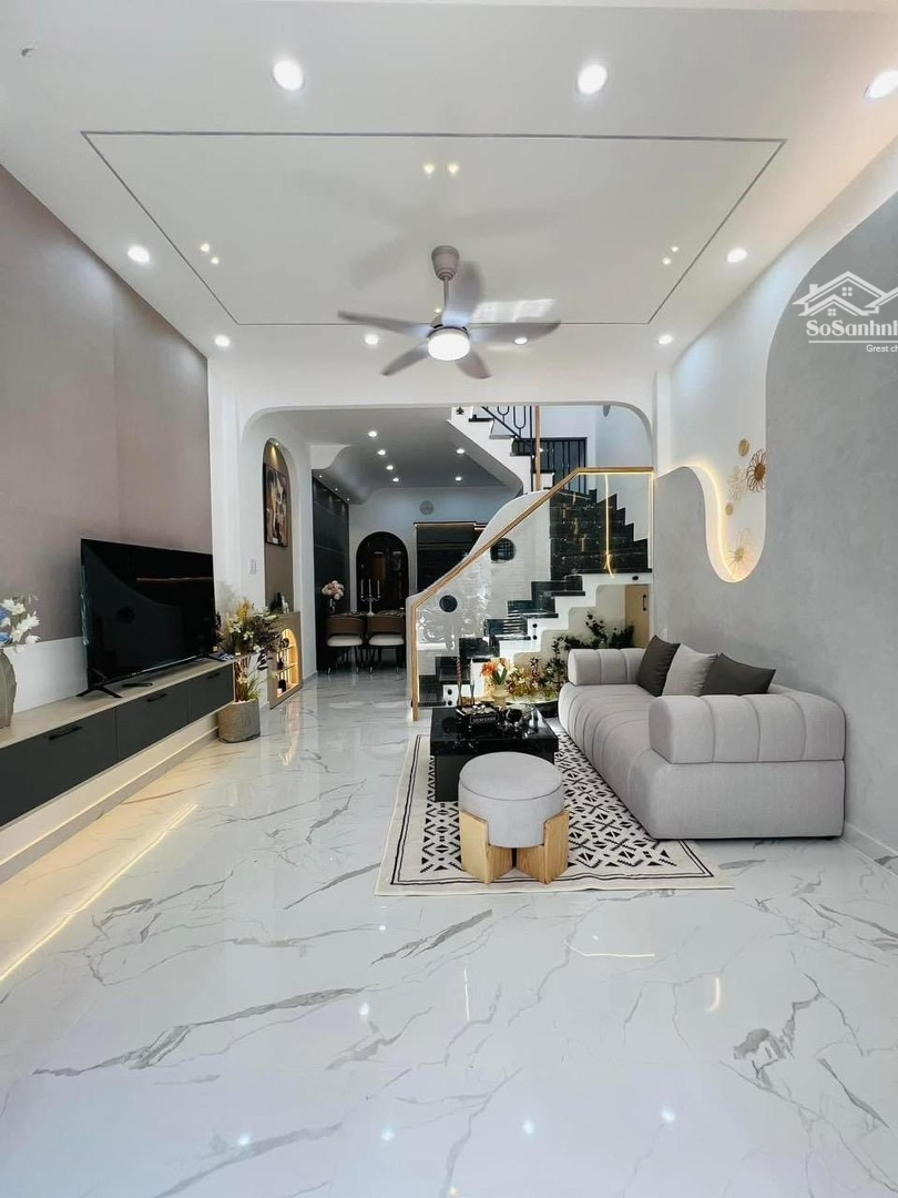 Cô Thuý Bán Gấp Nhà Lê Văn Miến, Quận 2. Giá Bán 4 Tỷ 490/74M2. Đang Cho Thuê 25 Triệu/Tháng. Sổ Chính Chủ