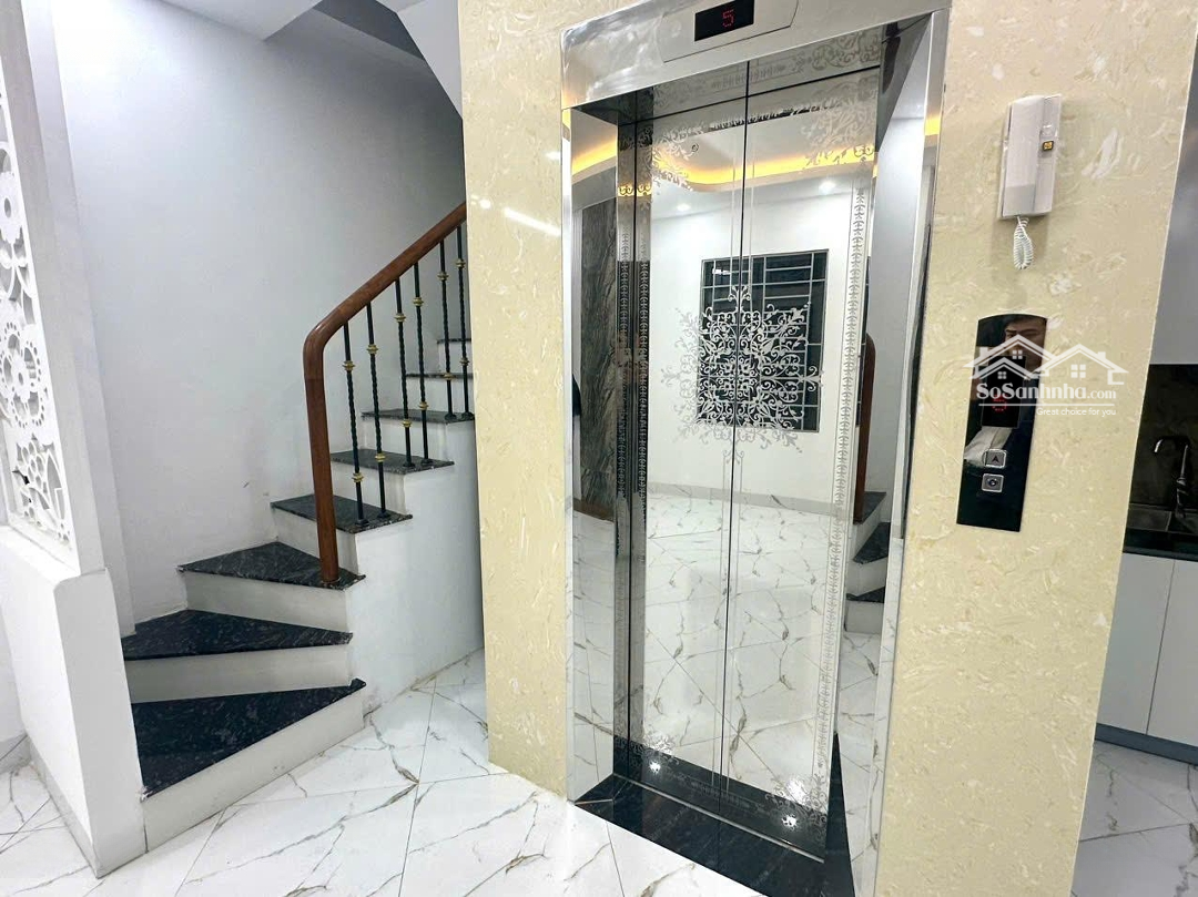 Hiếm. Nhà Thang Máy X 5 Tầng 3 Ngủ Cực Đẹp Quan Nhân, Thanh Xuân 6,75 Tỷ