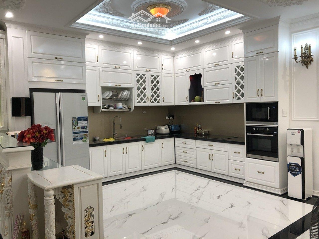 Bán Biệt Thựhẽm Xe Hơikhu Sân Bay Chỉ 166 Triệu/M2, 4 Tầng, 8,5X38M Cn: 318M2