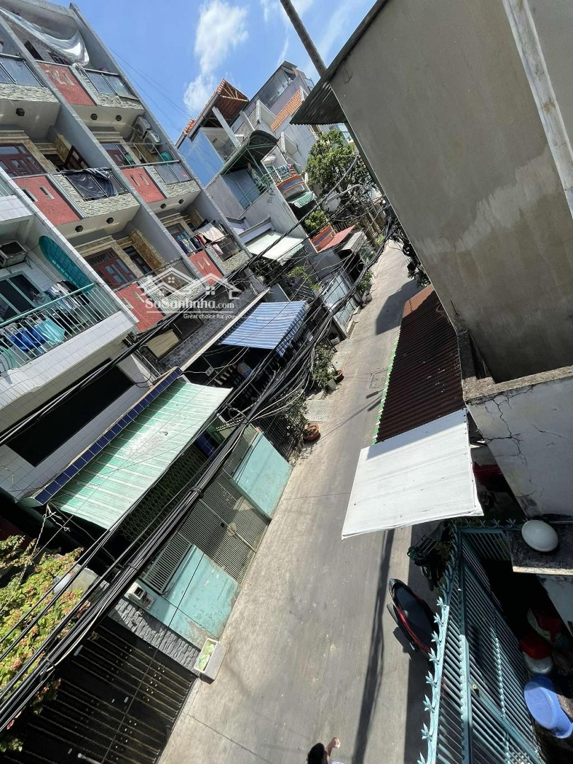 Tân Phú - Giáp Quận 11 - 80M2 - Đường 8M Thông - Gần Đầm Sen Chỉ 8Tỷ Síu
