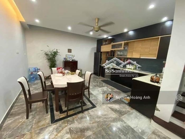 Nhà Đẹp Xuân Thủy. Lô Góc 2 Thoáng, Ngõ Nông Gần Phố. 50M2 Giá Chỉ 9 Tỷ Nhỉnh Xíu