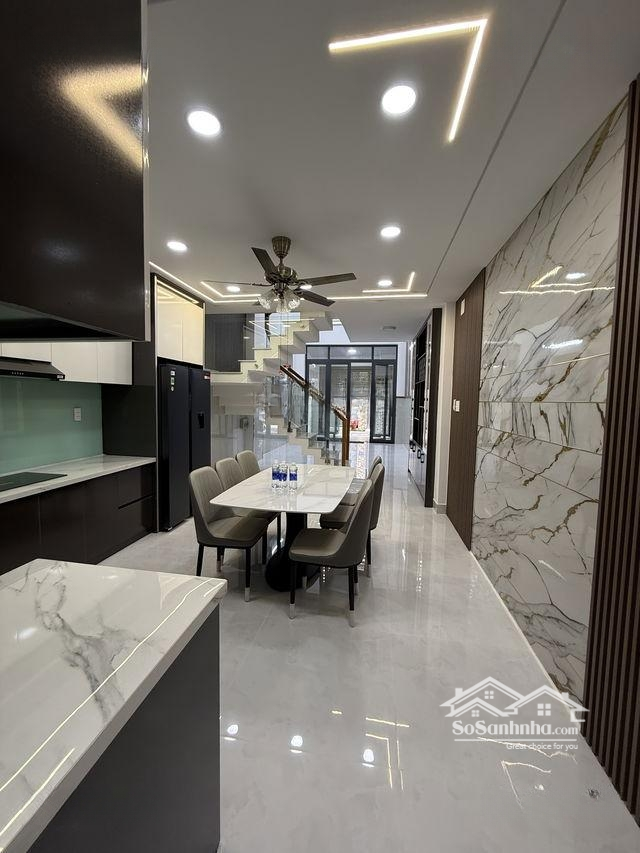 Bán Gấp Nhà 5 Tầng Khu Vip Quận 12. Full Nội Thất Mới, Chỉ Hơn 6 Tỷ!