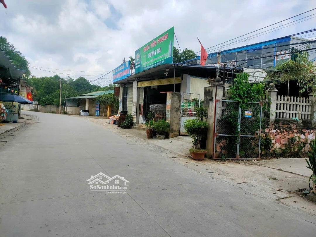 Hơn 100M - Mặt Tiền Hơn 4M - Mặt Đường Liên Huyện - Chỉ Loanh Quanh 2 Tỷ