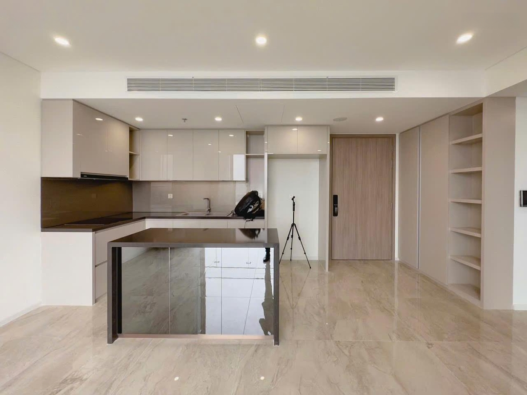 Giá Thật! Căn 2 Phòng Ngủ: 84M2, Mã Căn 06 Tầng Trung, View Sông. Giá: 13,5 Tỷ. Liên Hệ: 0931356879
