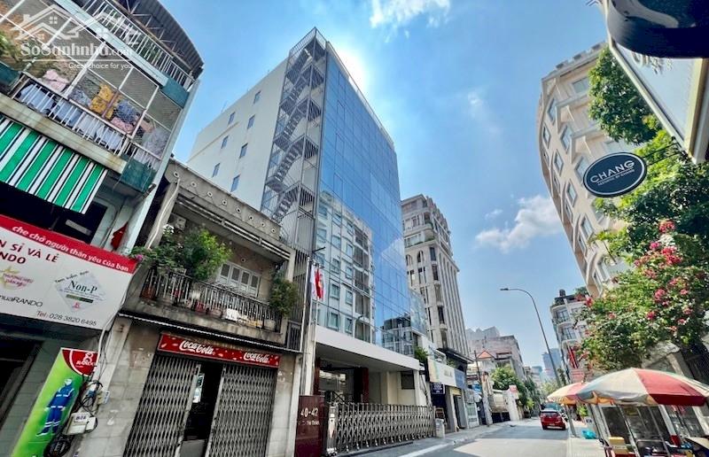 2 MT Thạch Thị Thanh, khu văn phòng sang trọng, ngay TT Tân Định, DT 4x18m, nhà 4 tầng, sẵn HĐT