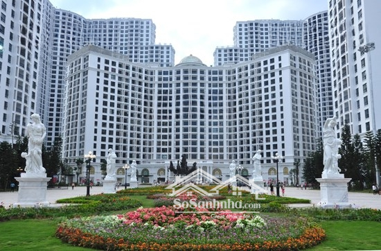 Bán Căn Hộ 2 Ngủ Toà R3 - 109 M2 - Tầng 15 - Chung Cư Royal City - 0973049966