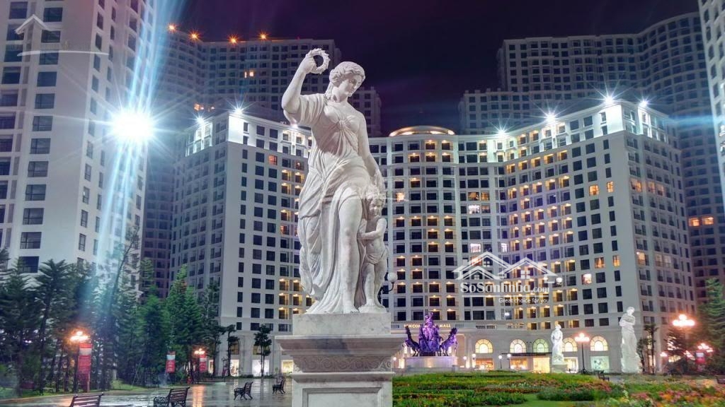 Bán Căn Hộ 2 Ngủ Toà R3 - 109 M2 - Tầng 15 - Chung Cư Royal City - 0973049966