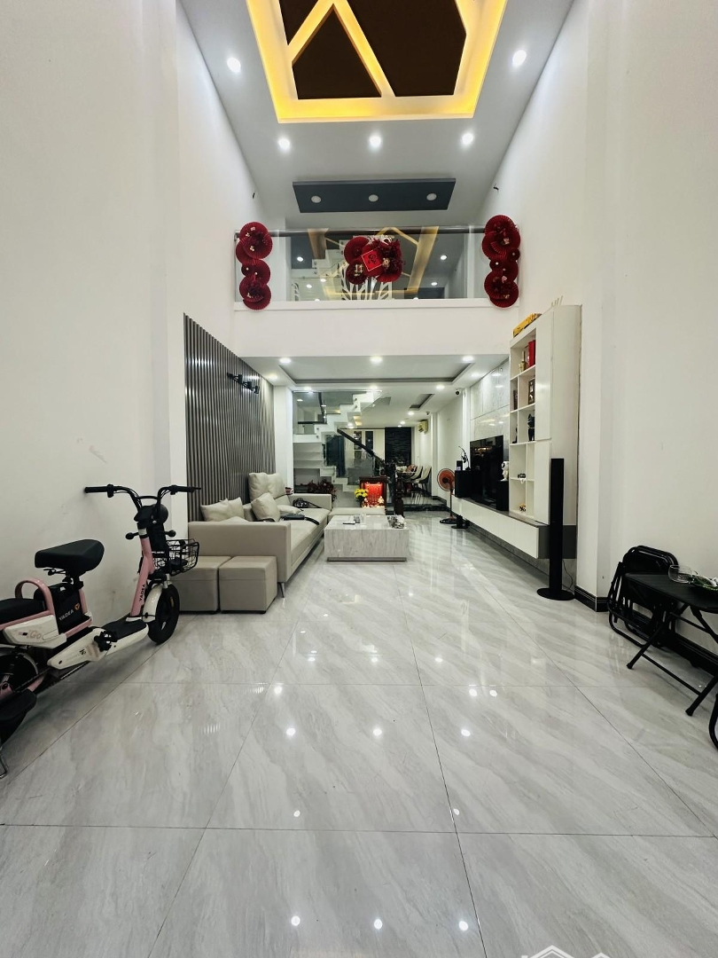 Bán Nhà Đường An Bình, Trần Hưng Đạo, Q5, 70M2, 5 Tầng, 7 Phòng Ngủ Ô Tô, Kinh Doanh, Sổ A4, Ko Lộ Giới