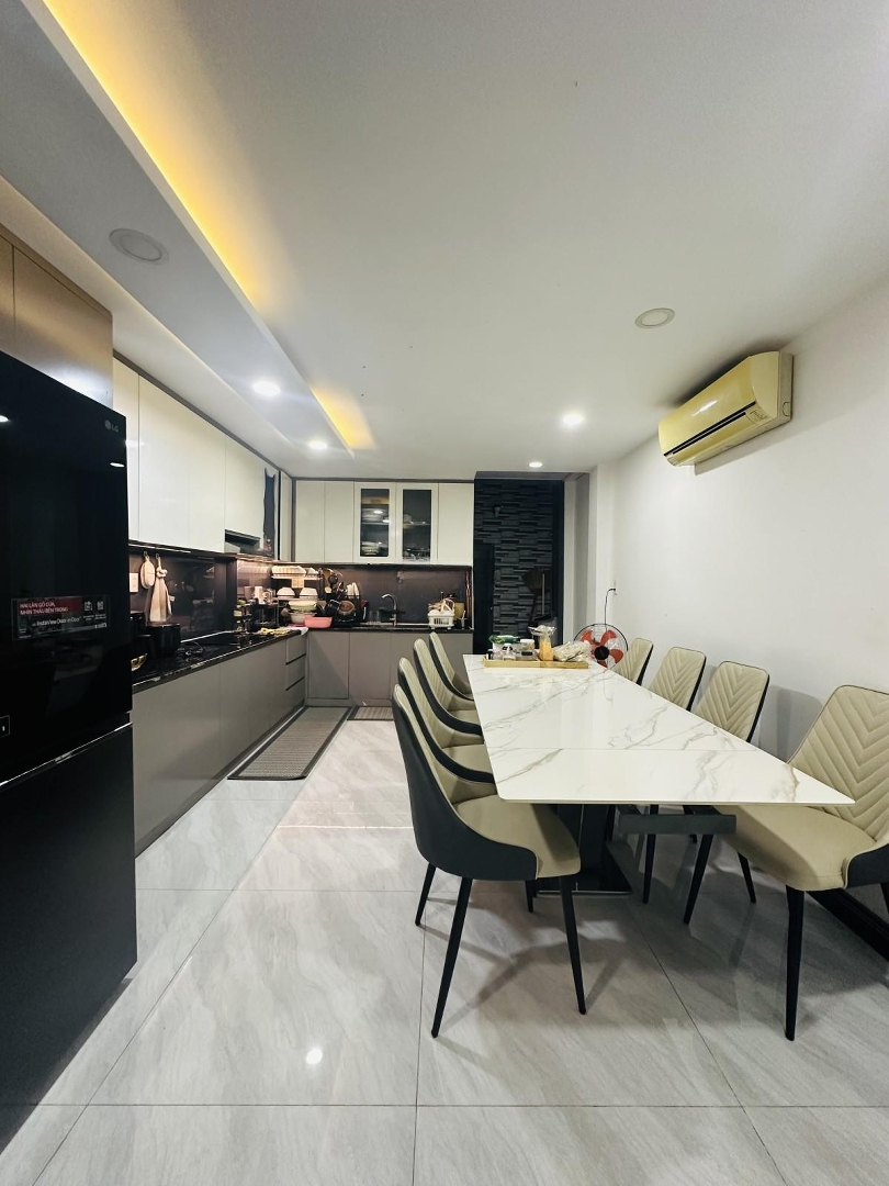Bán Nhà Đường An Bình, Trần Hưng Đạo, Q5, 70M2, 5 Tầng, 7 Phòng Ngủ Ô Tô, Kinh Doanh, Sổ A4, Ko Lộ Giới