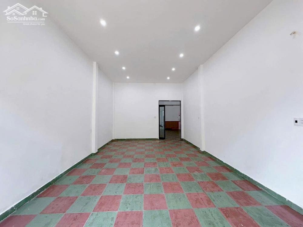 CHO THUÊ NHÀ 150m2 TRẦN CAO CÂN DT :132m2 + Lửng 30m2 Giá : 14 Triệu  /  —