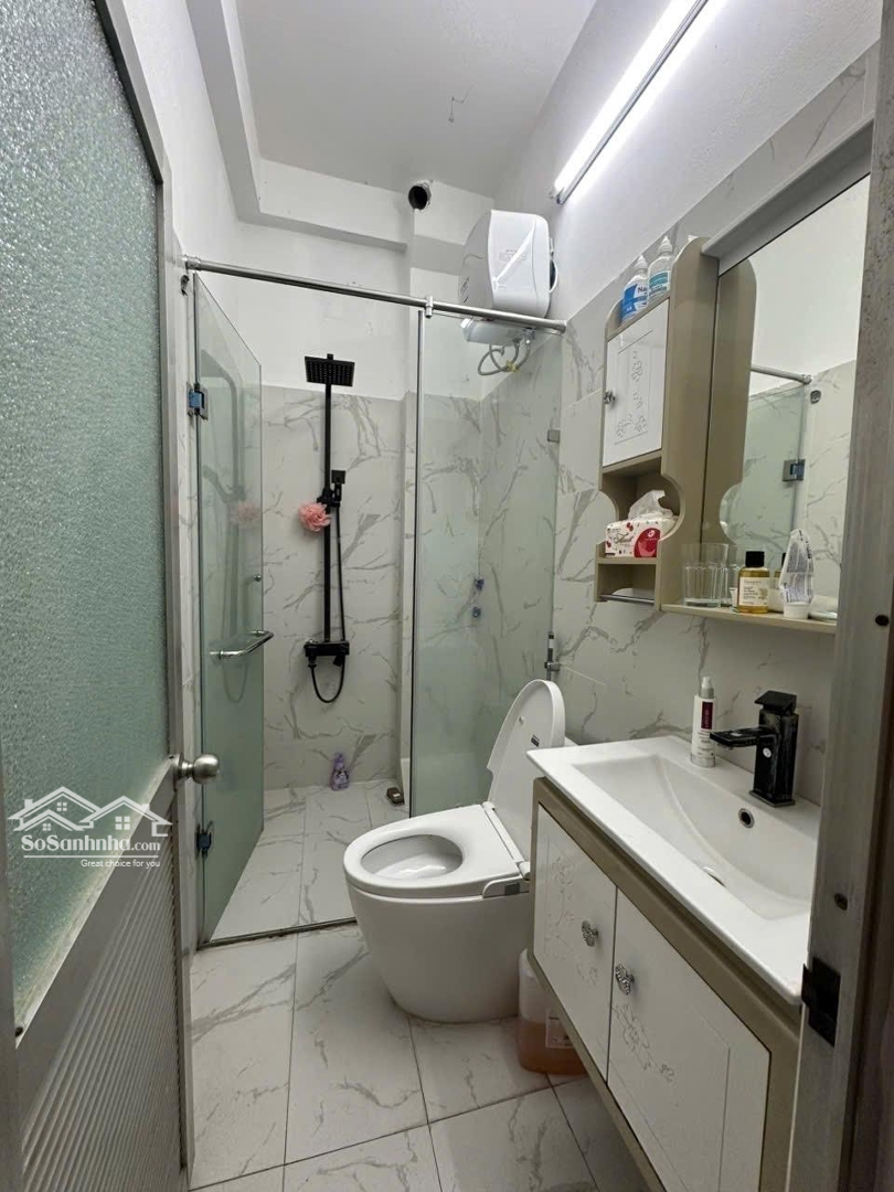 Bán Nhà Mặt Phố Giáp Bát Hoàng Mai Hà Nội , Diện Tích: 40M 4Tầngmặt Tiền4M Giá Bán 9 Tỷ