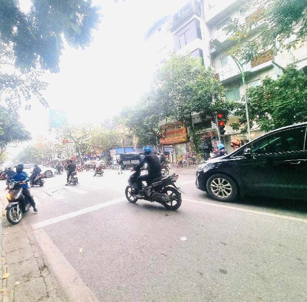 Bán Gấp Nhà ,Phố Huế Trung Tâm Quận Hai Bà Trưng,Ngay Ngã Tư Đại Cổ Việt,Ở Kết Hợp Kinh Doanh Đỉnh