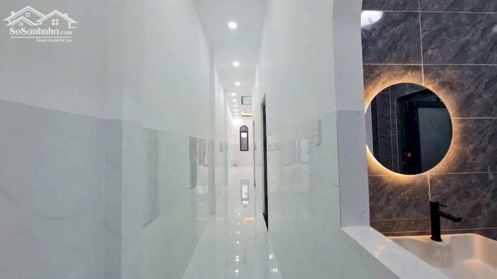 Nhà P Phú Tân Tp Bến Tre  Đường oto , thông tùm lum sổ thể hiện đường , gần chợ Tú Điền