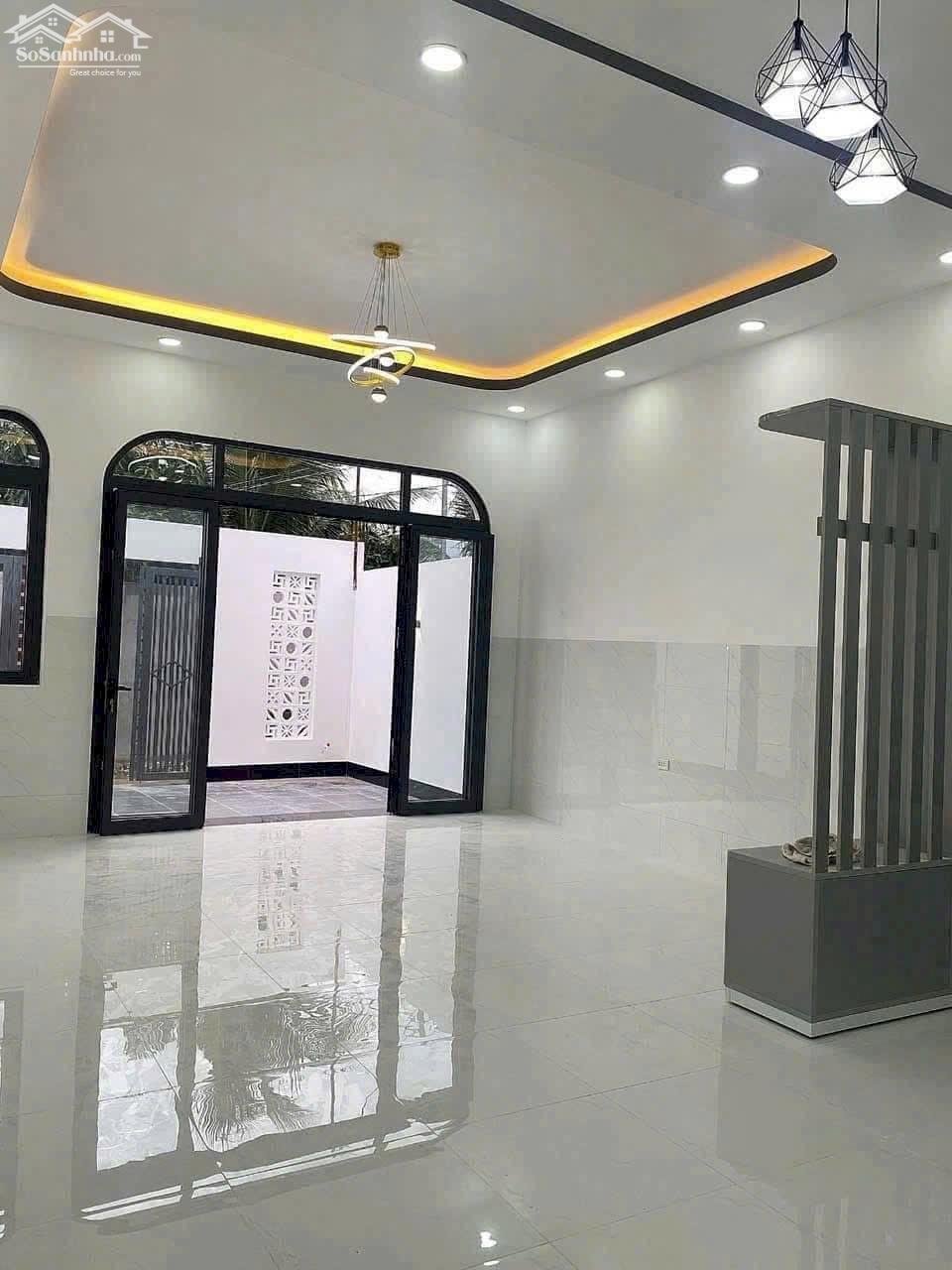 Nhà P Phú Tân Tp Bến Tre  Đường oto , thông tùm lum sổ thể hiện đường , gần chợ Tú Điền