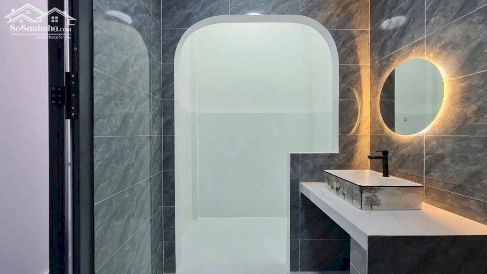 Nhà P Phú Tân Tp Bến Tre  Đường oto , thông tùm lum sổ thể hiện đường , gần chợ Tú Điền