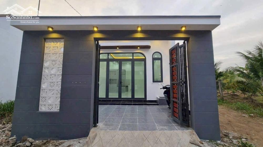 Nhà P Phú Tân Tp Bến Tre  Đường oto , thông tùm lum sổ thể hiện đường , gần chợ Tú Điền