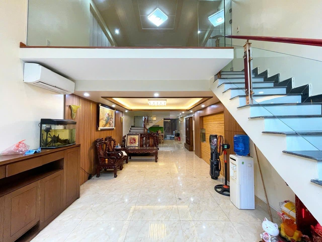 Bán Nhà 4 Tầng Dân Xây Phân Lô Văn Cao Hải Phòng, Vị Trí Đẹp Khu Phố Tây, Giá Bán 6.9 Tỷ.