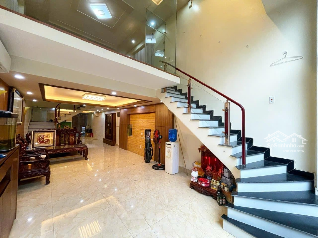 Bán Nhà 4 Tầng Dân Xây Phân Lô Văn Cao Hải Phòng, Vị Trí Đẹp Khu Phố Tây, Giá Bán 6.9 Tỷ.
