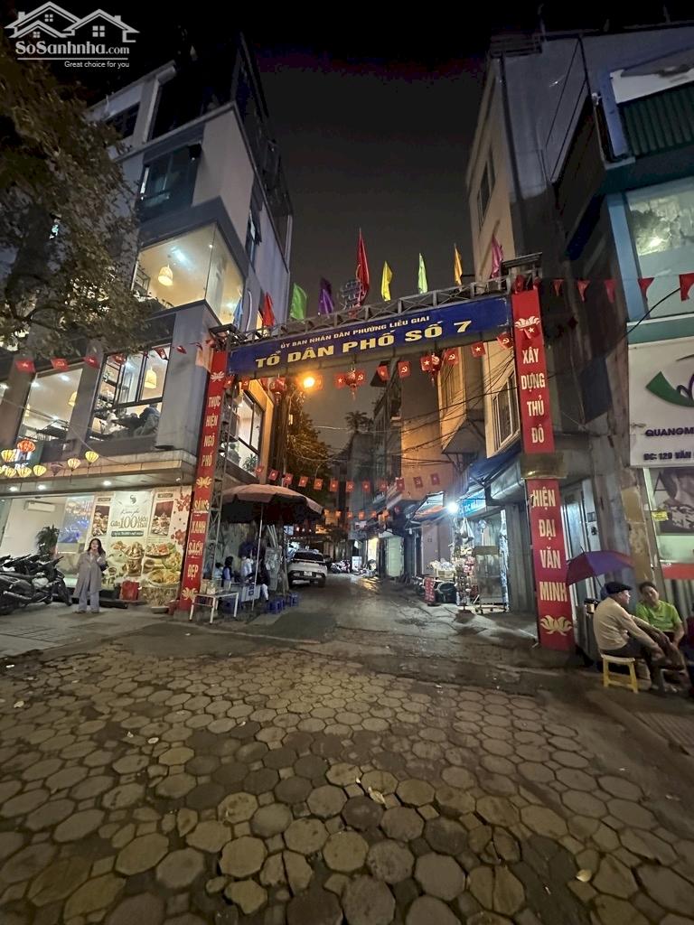 Bán nhà riêng tại Văn Cao, Liễu Giai, 41m2, 6 tầng, thang máy nhập khẩu, gần ô tô, hơn 11 tỷ