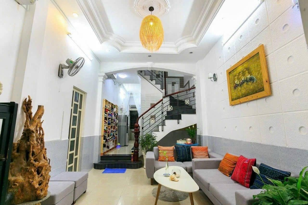 Chdv Mới Đẹp 62M2 Khu Phan Xích Long 4 Tầng 9 Phòng Dòng Tiền Ổn Định 67 Triệu/Tháng